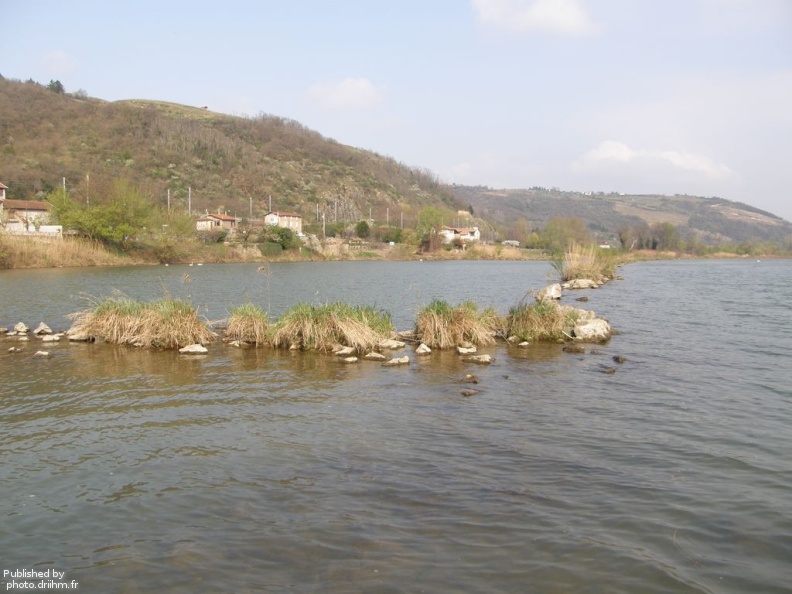 Casiers Girardon de Serrière Casiers_Girardon_Serriere.JPG