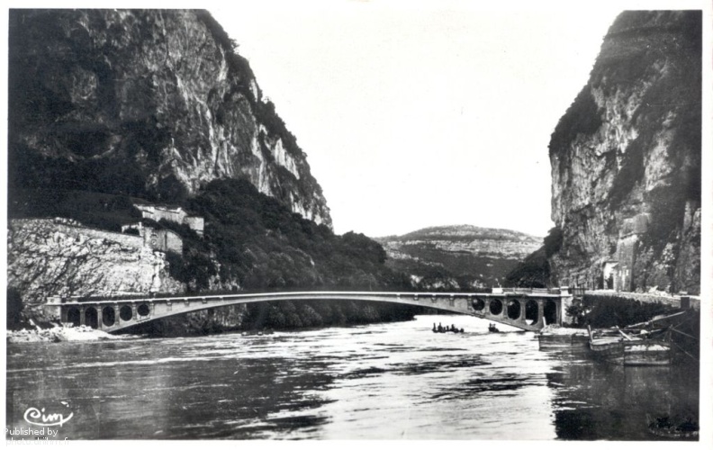 Rhône Pt La Balme Belley JMO - Rhône_Pt_La_Balme_Belley_JMO.JPG Rhône_Pt_La_Balme_Belley_JMO.JPG
