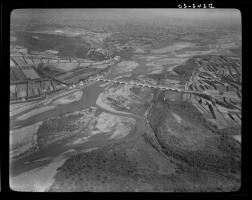 Avignon (1957)