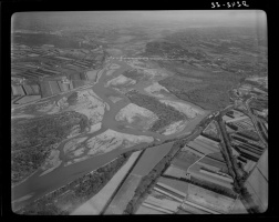 Avignon (1957)