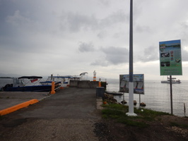Vue du port de Petit-Canal en 2023
