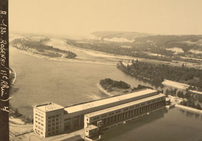 Rosenau (2)