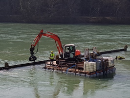Travaux sur le Rhone sur le canal de Jonage