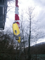 Mesure de debit et prelevement d'eau de riviere sur le Rhone a Chancy en Suisse