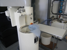 Prise de matiere en suspension d'eau du Rhone avec les centrifugeuses fixe et mobile a Jons 
