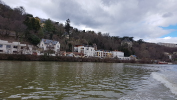 Mesure CTD Adcp sur le Rhone, la Saone et apres leur confluence