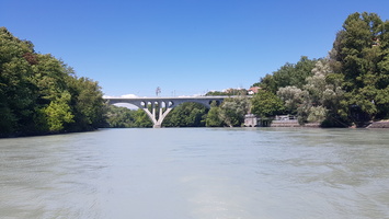 Confluence de l'Arve avec le Rhone a Geneve en Suisse