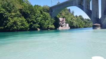 Confluence de l'Arve avec le Rhone a Geneve en Suisse